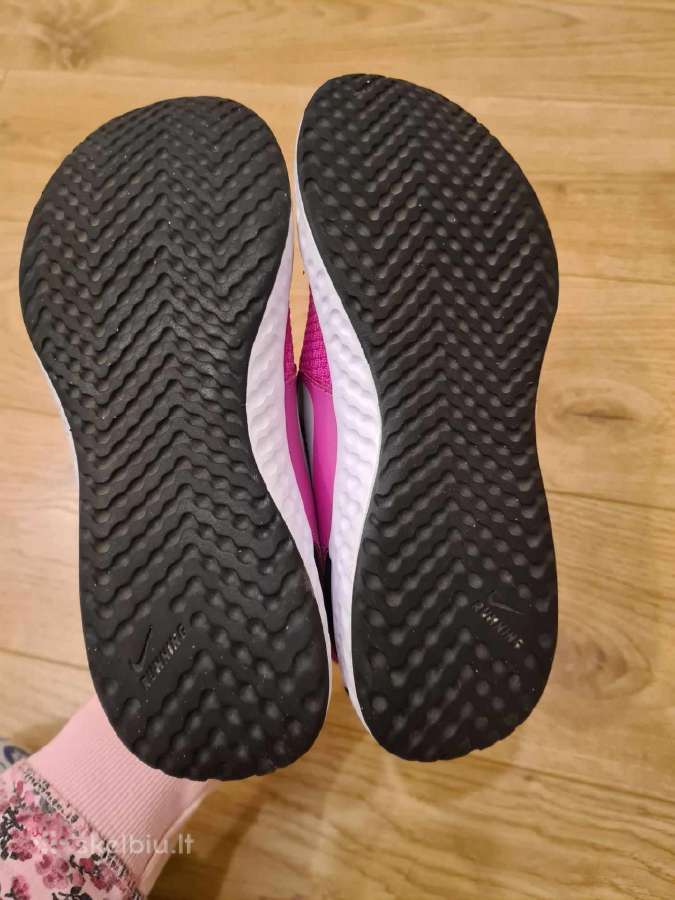 Vaikiški Sportiniai-bėgimo bateliai Nike 33,5 dydi - nuotraukos Nr. 3