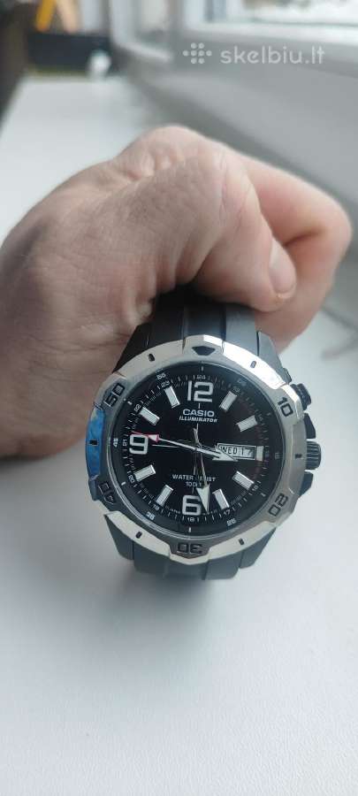 Casio illuminator 100m