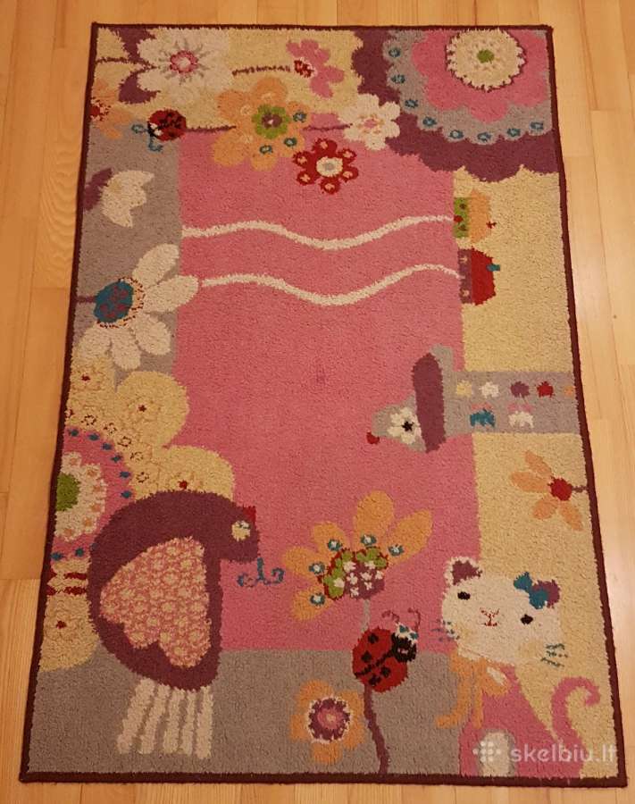 Dovanojami du vaikiški kilimai 80x120 cm