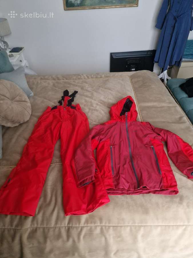 Parduodu Decathlon slidinėjimo kostiumą, 12-14 m
