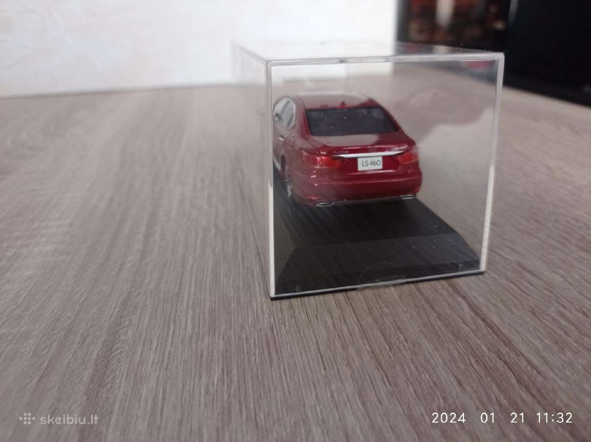 Lexus Ls460 1:43 - nuotraukos Nr. 2