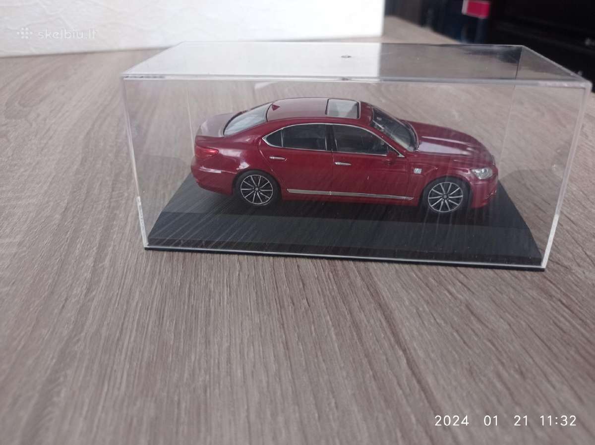 Lexus Ls460 1:43 - nuotraukos Nr. 4