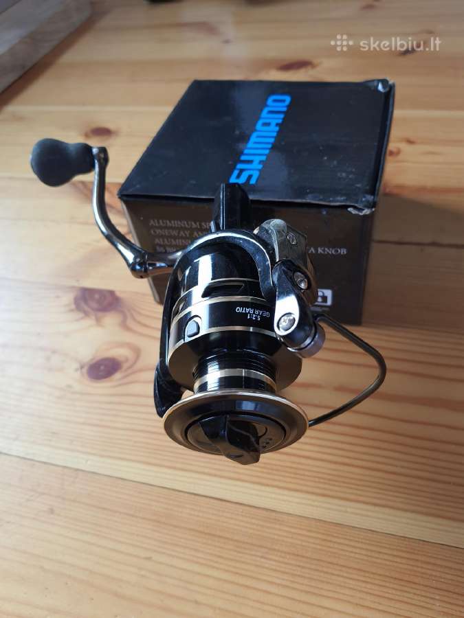 Parduodama Shimano ritė Ac6000. Metalinis korpusas