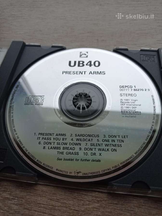 Ub 40 CD plokštelė - nuotraukos Nr. 7