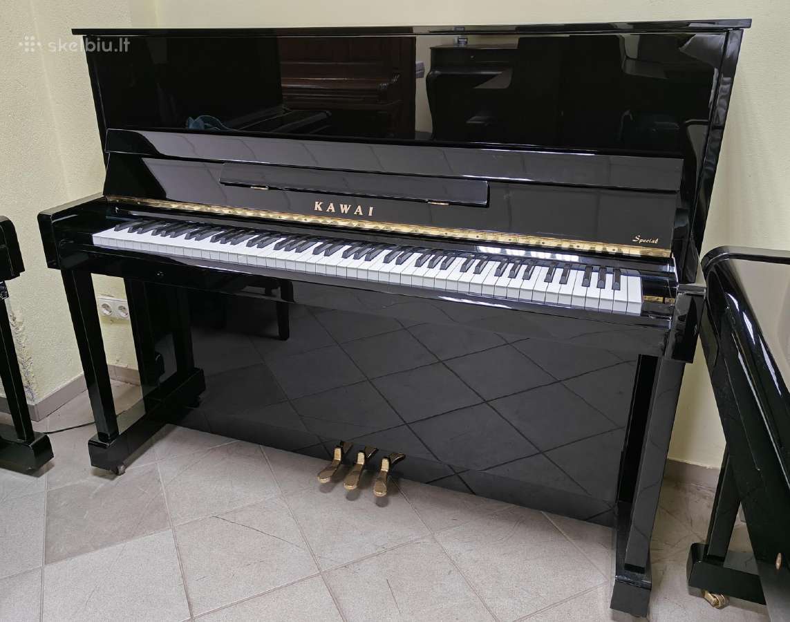 Pianinas Kawai