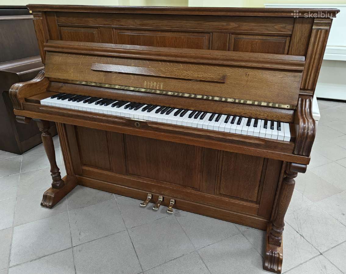 Pianinas Rippen