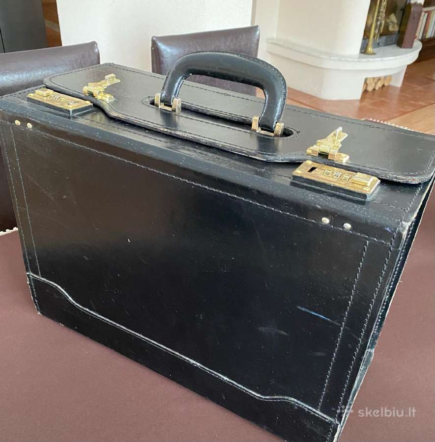 Vintažinis odinis portfelis su užraktu