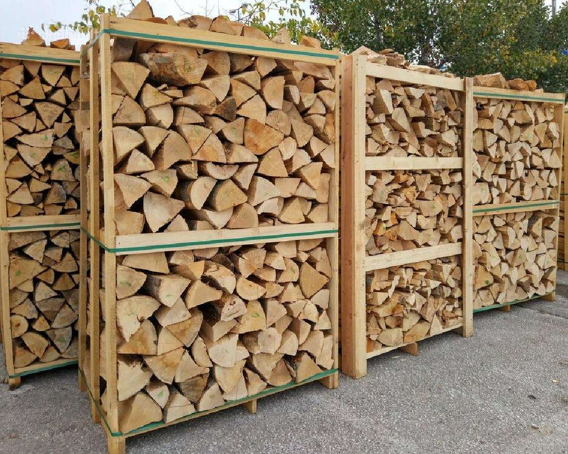 Parduodamos uosio, beržo sausos skaldytos malkos