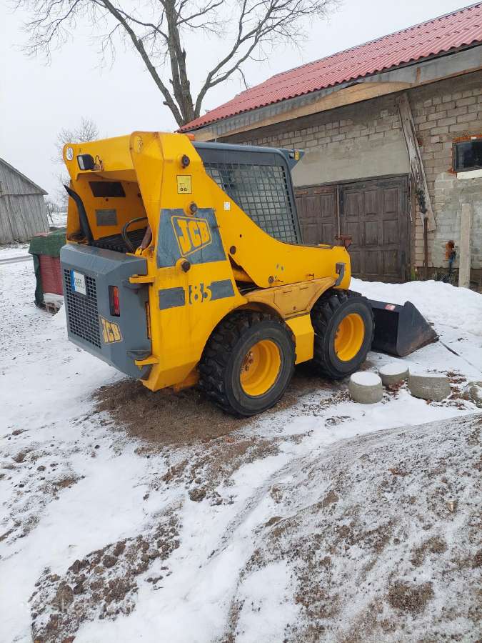 Vežu žvyrą,juodžemį, gruntas .sijuotas juodžemis. - nuotraukos Nr. 5