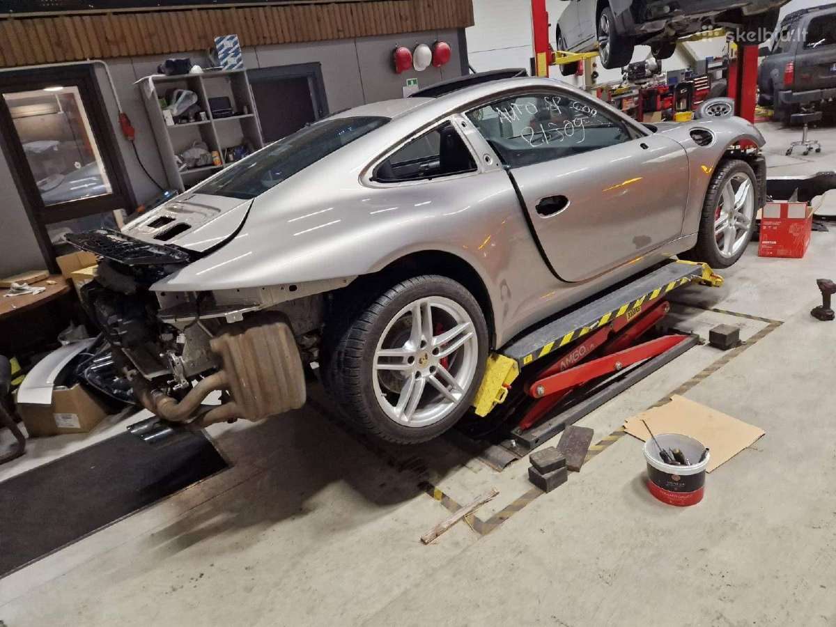 Automobilių dažymas, restauravimas,kėbulo remontas - nuotraukos Nr. 22