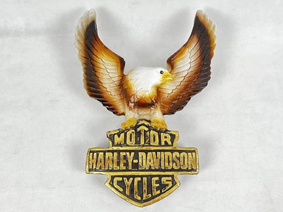 Harley davidson iškaba iš gipso