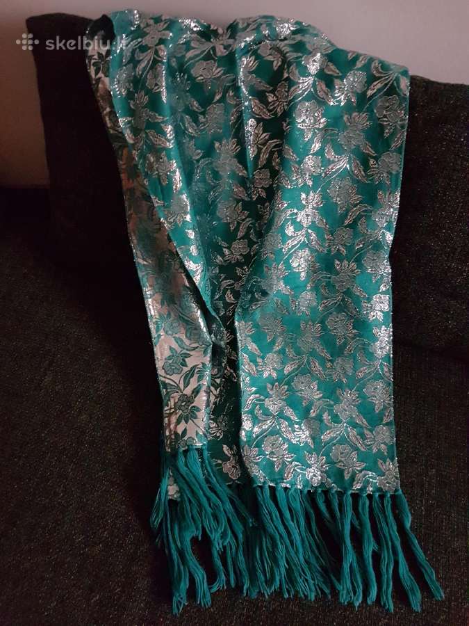 Parduodu puošnų šalį.