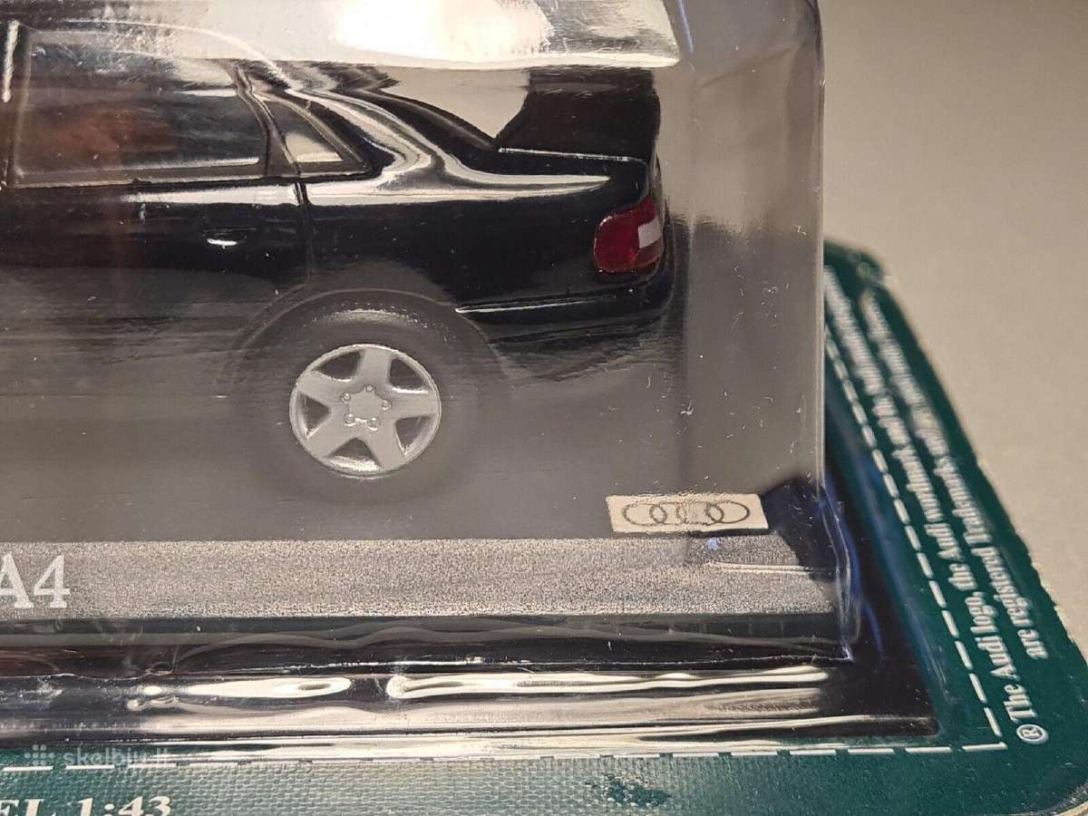 Audi A4 B5 modeliukas 1:43 kolekcinis sedanas - nuotraukos Nr. 5
