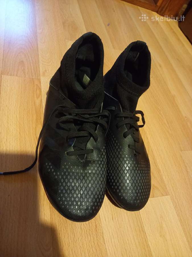 Futbolo batai.