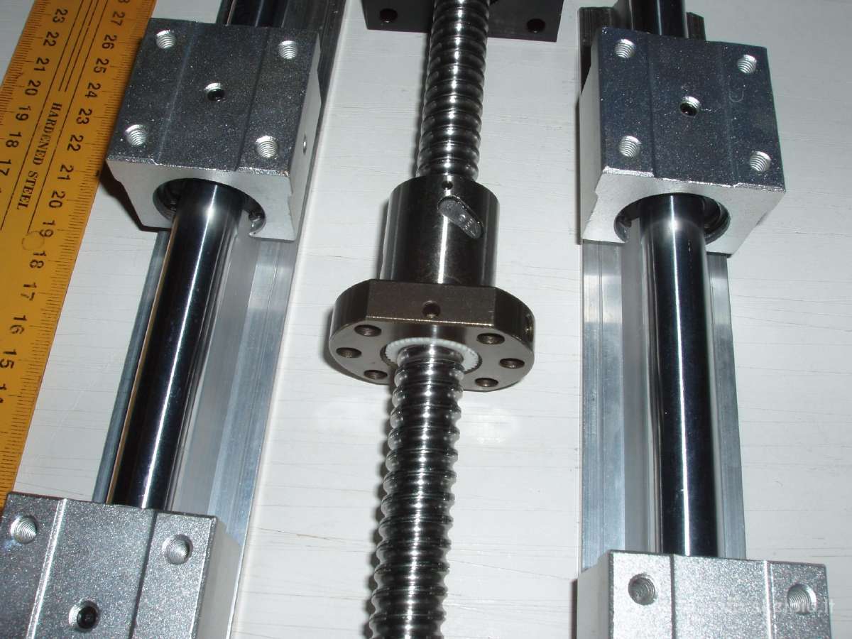 Komplektas CNC stakles - nuotraukos Nr. 3