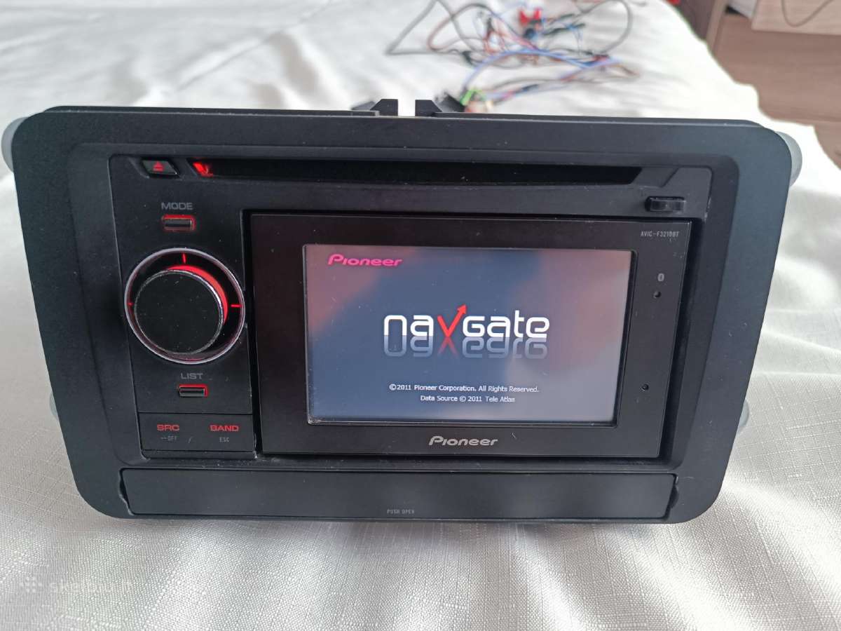 Pioneer Avic-f 3210bt - nuotraukos Nr. 4