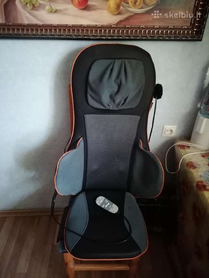 Masažinė kėdė, malšina nugaros skausmus