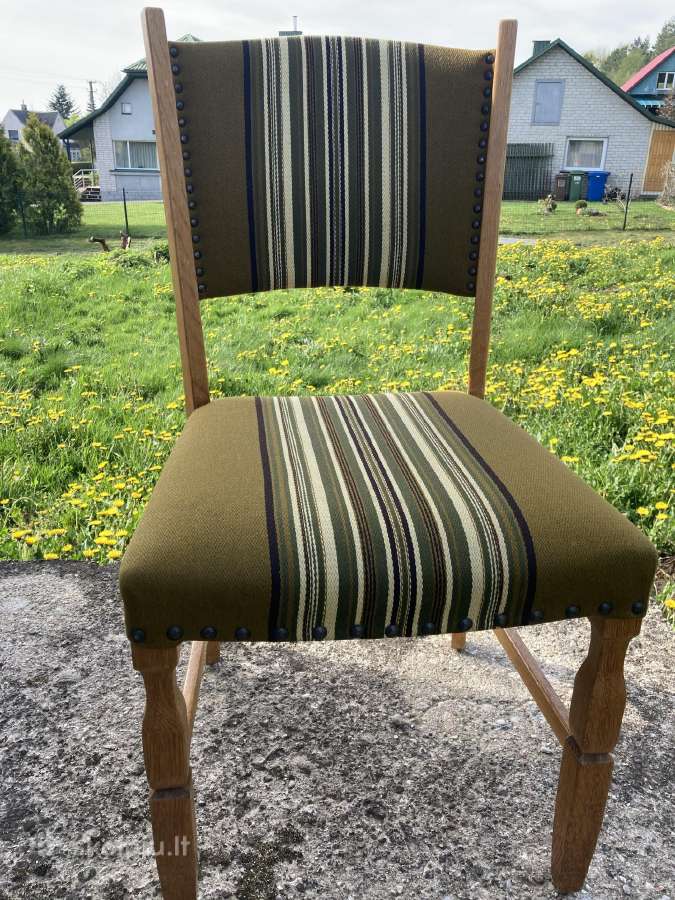 Senovinės kėdės kėdė
