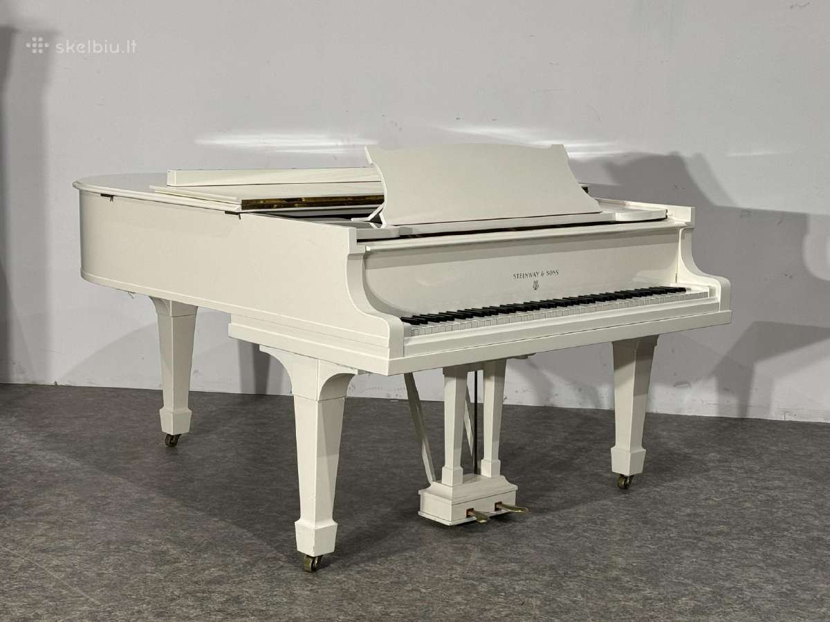 Parduodu fortepijona Steinway