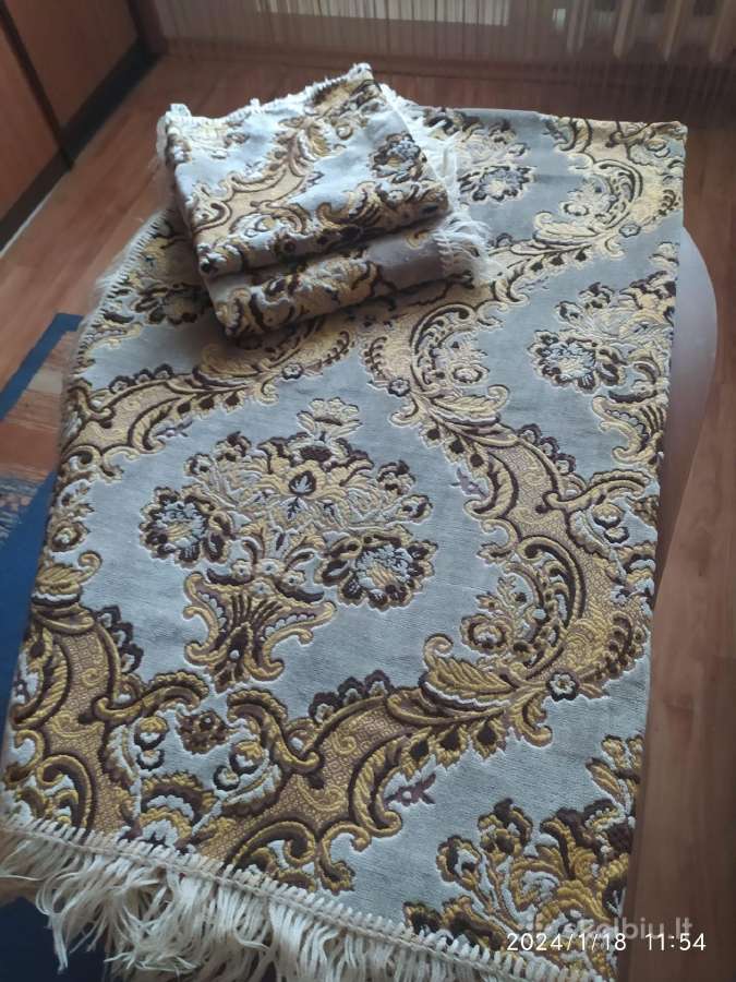 Antklodė/ lovatiesė