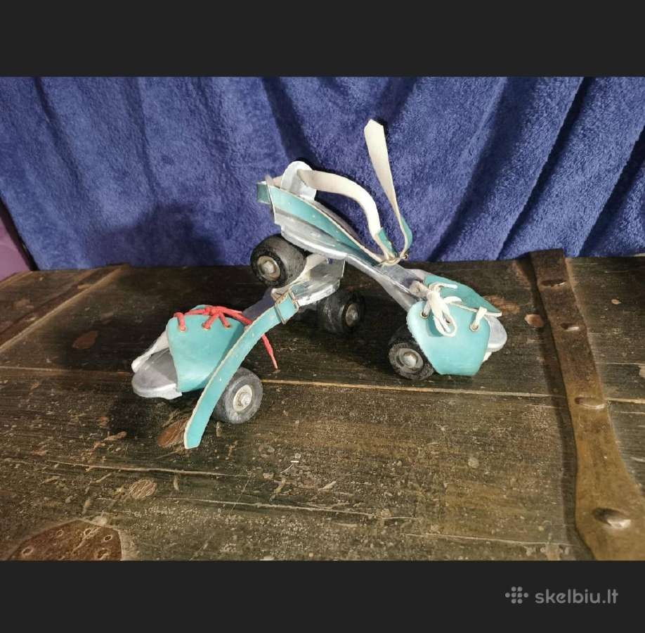 Vintage riedučiai, piramidės - nuotraukos Nr. 16