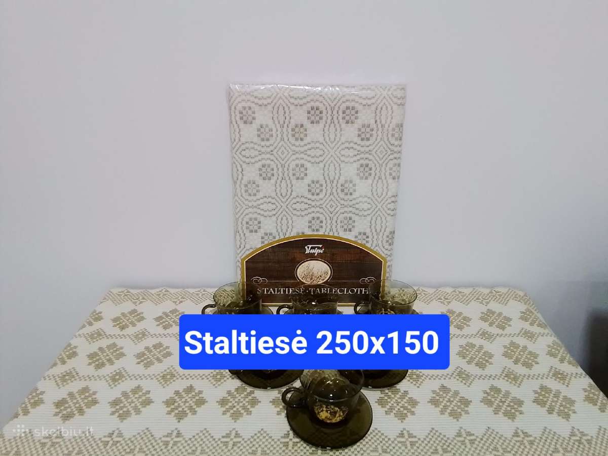Staltiesė 250x150 cm