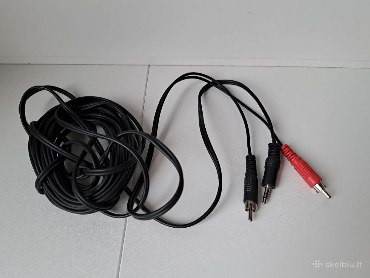 Audio laidas, kabelis, jungtis.