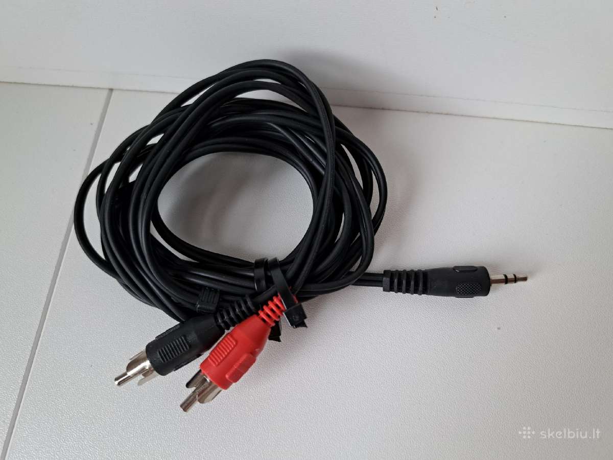 Audio laidas, kabelis, jungtis.