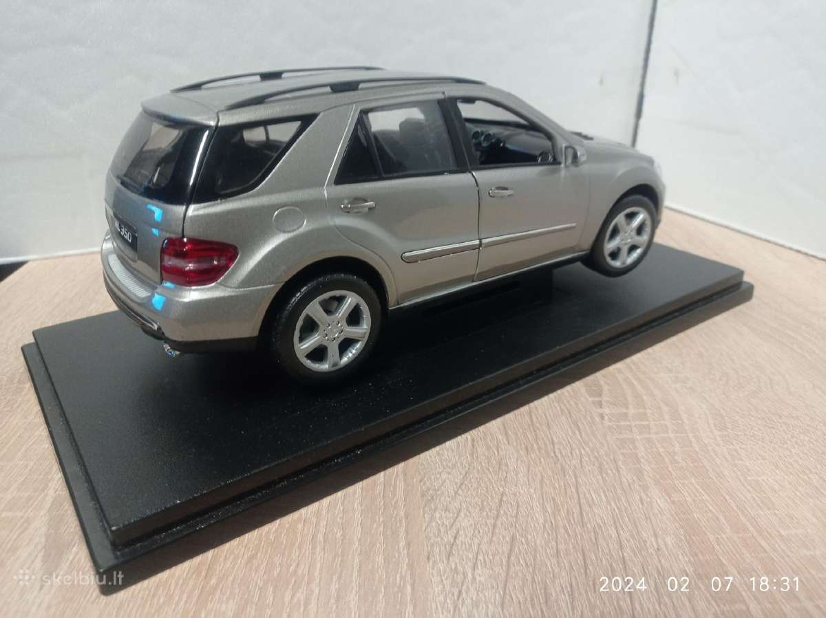 Mercedes Ml 350 1:18 - nuotraukos Nr. 4