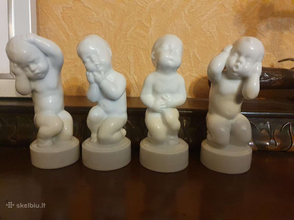 Porcelianinės statulėlės