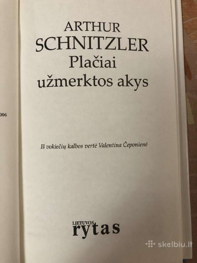 Plačiai užmerktos akys - nuotraukos Nr. 3