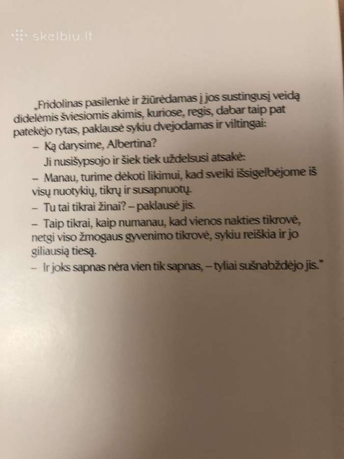 Plačiai užmerktos akys - nuotraukos Nr. 5