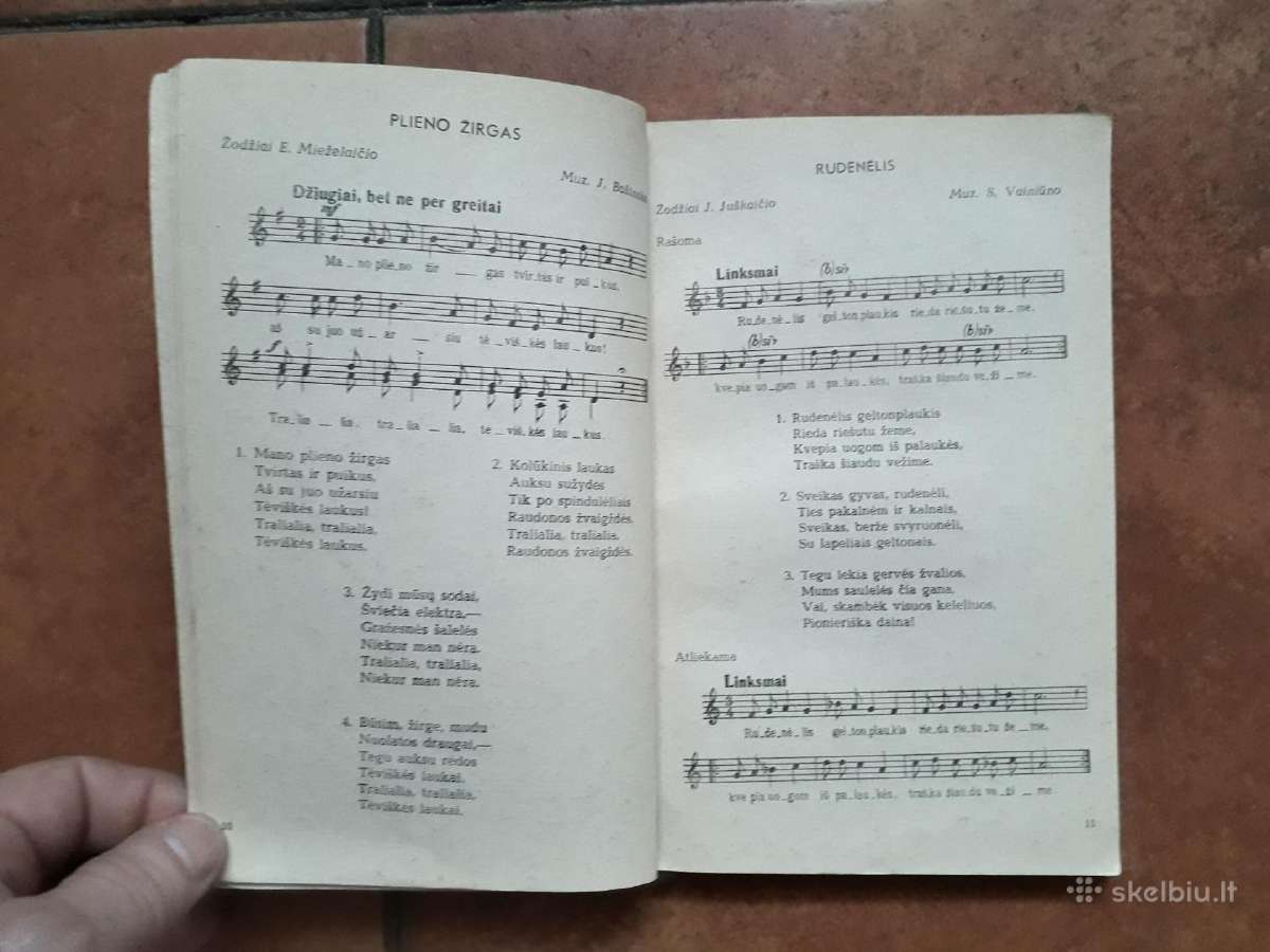 Muzikos vadovėlis 6 klasei 1973 metai - nuotraukos Nr. 4