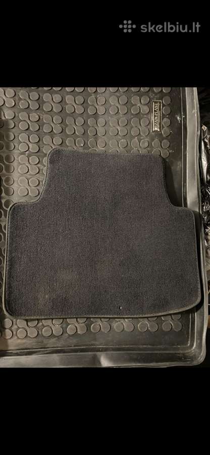 VW Passat B8 dalys,skoda kompas,auris bag.kilimas - nuotraukos Nr. 24
