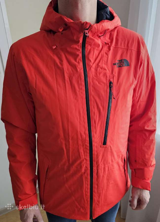 Sludinejimo striuke North Face
