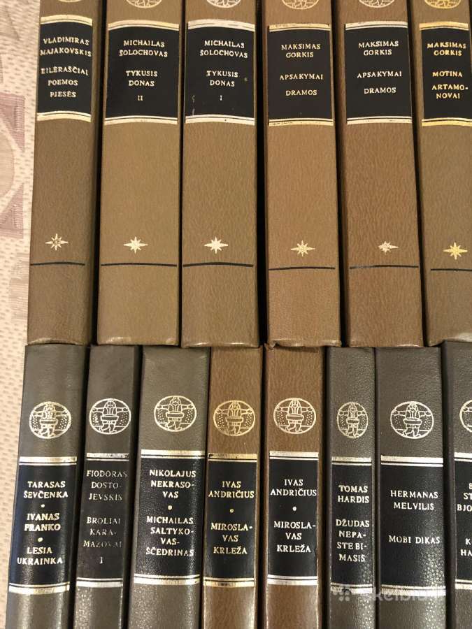 Pasaulinės literatūros biblioteka 28 vnt - nuotraukos Nr. 3