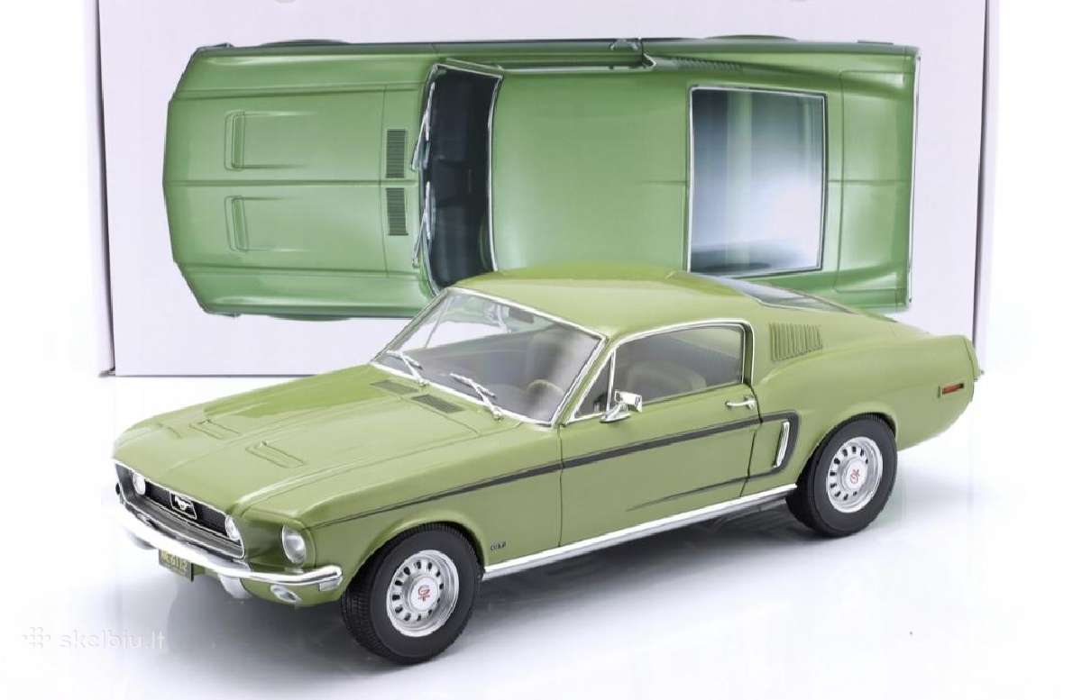 Ford Mustang 1:12 !