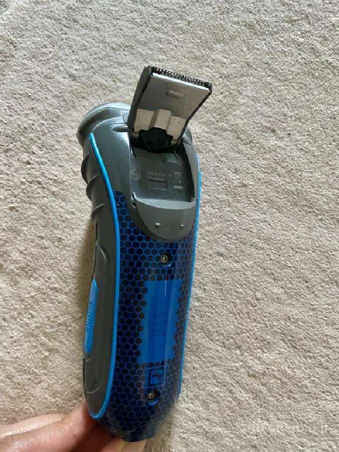 Philips pakraunama barzdaskutė Wet trim Hq7140 - nuotraukos Nr. 2