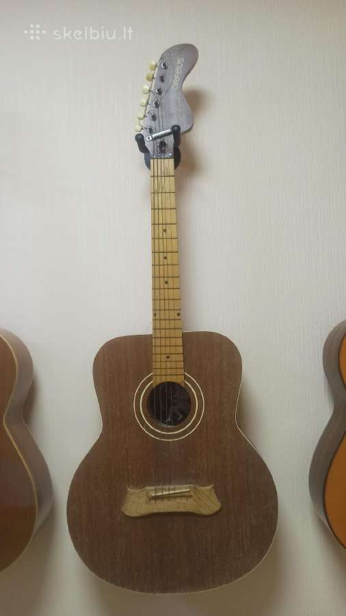Gitara Orpheus. Originalus suktukai.