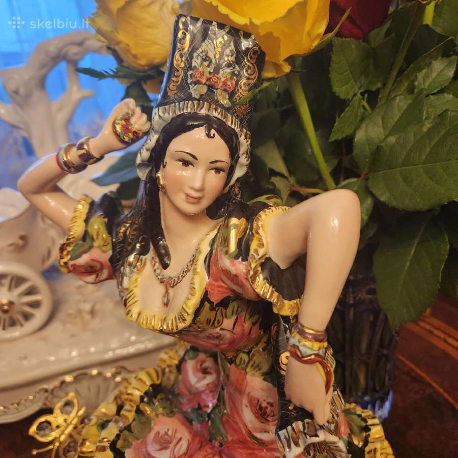 Statulele Ispaniškas šokis - nuotraukos Nr. 3