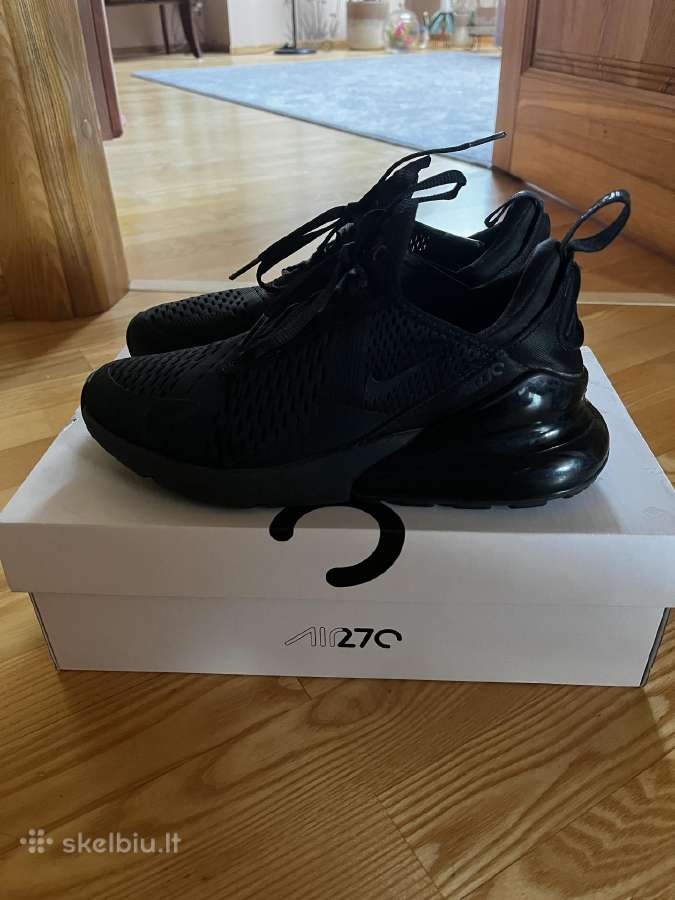 Nike W Air Max 270 idealios būklės juodos sp. 39d.