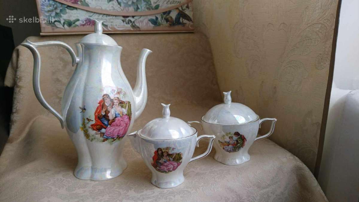 Jiesia servizas (dalimis)