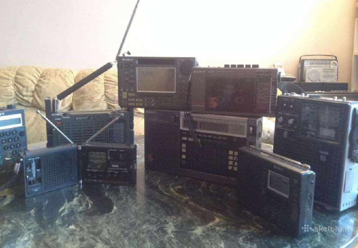 Sony Icf 7600gw-800aiwa ,panasonic,grundig,philips