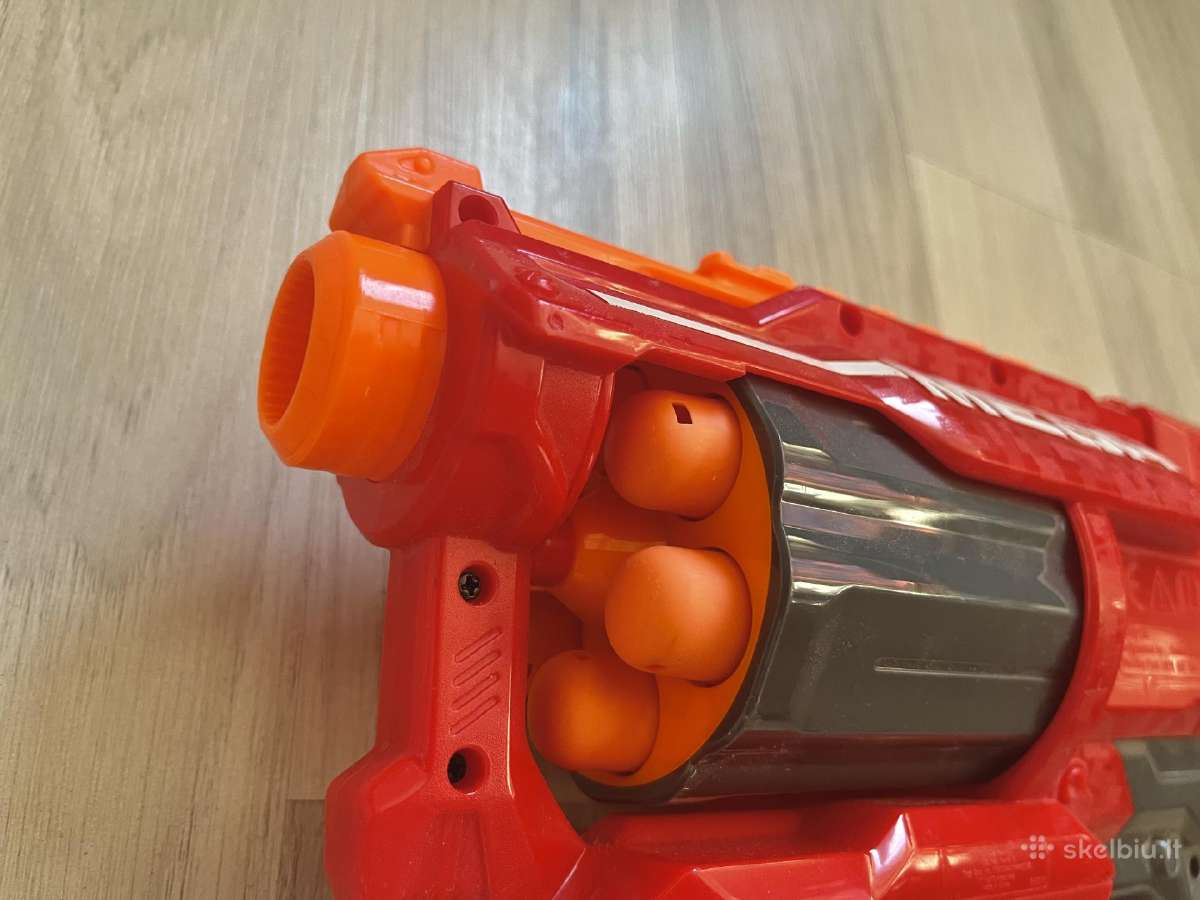 Raudonas Nerf šautuvas - nuotraukos Nr. 2