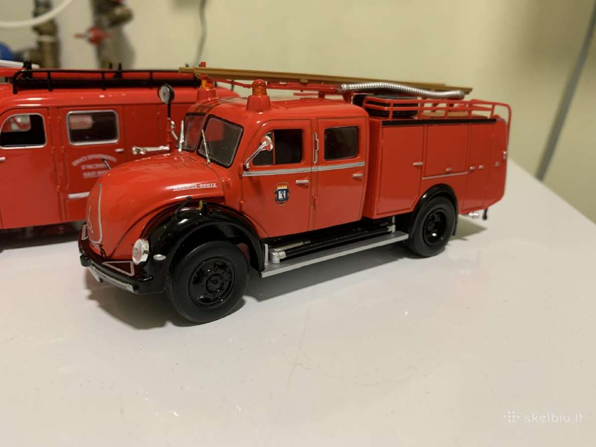 Pardoudu aukštos kokybes modeliukus 1/43 maistelio