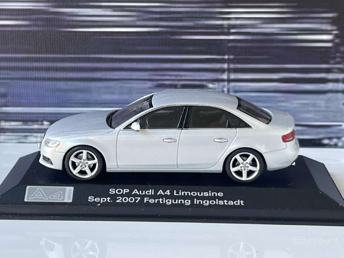 Audi A4 B8 1:43