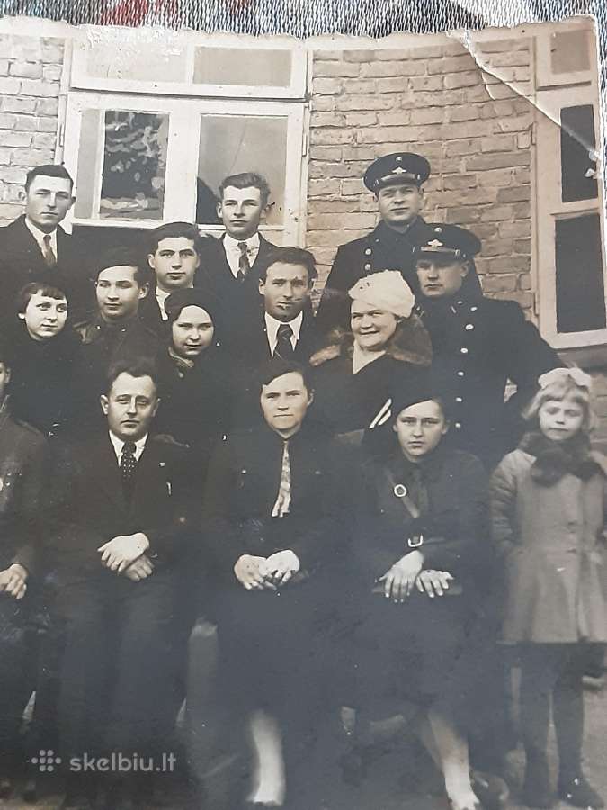 Foto Raguva Panevežio raj. Sėdi seniunas - nuotraukos Nr. 4