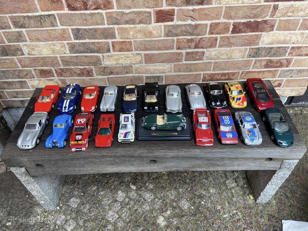 1:24 modeliukai Mercedes Ferrari Jaguar Renault - nuotraukos Nr. 2
