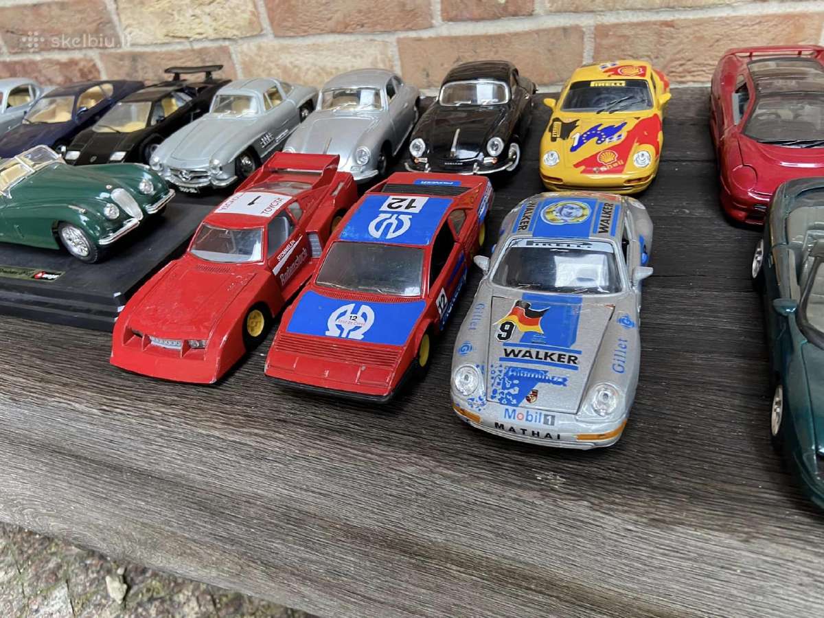 1:24 modeliukai Mercedes Ferrari Jaguar Renault - nuotraukos Nr. 11