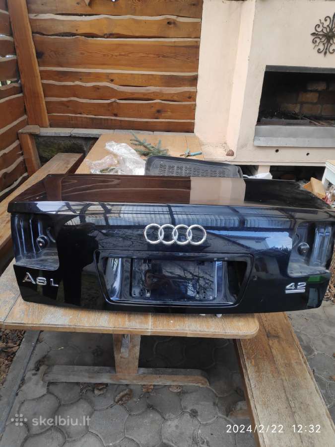 Audi a8 d3 bagazine